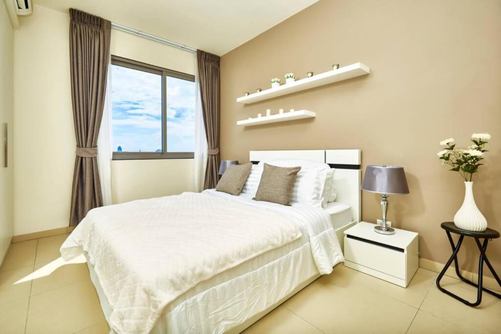 Unixx By Tech Apartment Pattaya