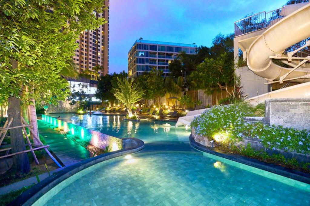 Unixx By Tech Apartment Pattaya